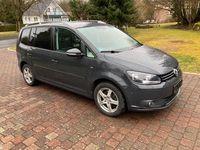 Gebraucht VW Touran Cup 140 PS (102 kW) 2015 Grau Van / Kleinbus