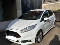Gebraucht Ford Fiesta ST 182 PS (133 kW) 2017 Weiß Kleinwagen