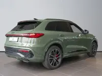 Neu Audi Q5 Ambiente 270 PS (198 kW) 2026 Grün SUV