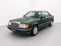 Gebraucht Mercedes 230 132 PS (97 kW) 1989 Grün Coupé
