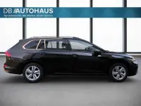 Gebraucht VW Golf VIII Life 110 PS (80 kW) 2024 Schwarz Kombi