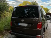 Gebraucht VW Multivan Trendline 150 PS (110 kW) 2018 Braun Van / Kleinbus