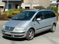 Second-hand VW Sharan 116 CP (85 kW) 2004 Argintiu Monovolum