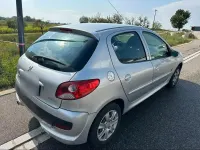 Gebraucht Peugeot 206+ 70 PS (51 kW) 2012 Grau Kleinwagen