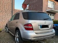 Gebraucht Mercedes ML320 224 PS (164 kW) 2007 SUV