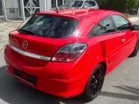 Gebraucht Opel Astra GTC Selection 90 PS (66 kW) 2009 Rot Limousine