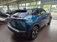 Neu Peugeot 2008 Allure 136 PS (100 kW) 2026 Blau SUV