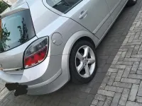 Occasion Opel Astra 115 ch (84 kW) 2007 Argent Citadine