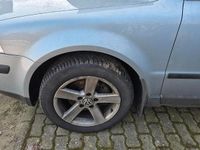 Gebraucht VW Passat 101 PS (74 kW) 2004 Blau Kombi