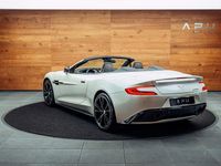 Gebraucht Aston Martin Vanquish 574 PS (422 kW) 2014 Weiß Cabrio