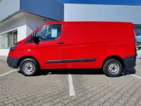 Second-hand Ford Transit Custom 101 CP (74 kW) 2017 Roșu Monovolum