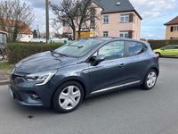Gebraucht Renault Clio V Experience 101 PS (74 kW) 2020 Titangrau Kleinwagen