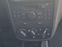 Gebraucht Opel Combo 75 PS (55 kW) 2010 Weiß Van / Kleinbus