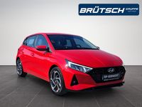Gebraucht Hyundai i20 Intro Edition 101 PS (74 kW) 2021 Tomato red Kleinwagen