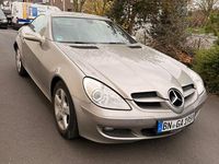 Second-hand Mercedes SLK200 163 CP (119 kW) 2006 Cabrio