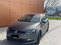 Gebraucht VW Polo Trendline 75 PS (55 kW) 2015 Grau Kleinwagen