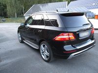 Gebraucht Mercedes ML500 408 PS (300 kW) 2015 Schwarz SUV