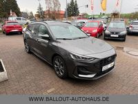 Gebraucht Ford Focus ST-Line 155 PS (114 kW) 2024 Grau Kombi