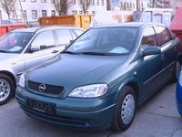 Gebraucht Opel Astra Selection 84 PS (61 kW) 2003 Grün Limousine