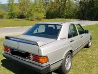 Gebraucht Mercedes 190 118 PS (86 kW) 1986 Limousine