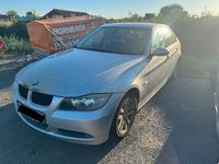 Gebraucht BMW 320 150 PS (110 kW) 2007 Grau Limousine