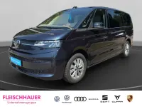 Gebraucht VW Multivan Life 150 PS (110 kW) 2025 Starlight blue metallic Van / Kleinbus