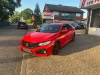 Gebraucht Honda Civic Elegance 120 PS (88 kW) 2018 Rot Limousine