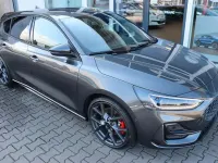 Neu Ford Focus ST 280 PS (205 kW) 2026 Magnetic metallic Limousine