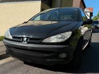 Gebraucht Peugeot 206 Style 75 PS (55 kW) 2000 Schwarz Kleinwagen