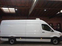 Gebraucht Mercedes Sprinter 170 PS (125 kW) 2023 Arktikweiss Van