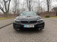 Gebraucht BMW 520 Shadowline 190 PS (139 kW) 2019 Schwarz Kombi