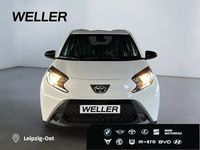 Gebraucht Toyota Aygo Play 72 PS (52 kW) 2025 Schneeweiß Kleinwagen