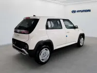Neu Hyundai Inster Select 71 kW (97 PS) 2026 Unbleached ivory Kleinwagen