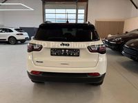 Gebraucht Jeep Compass Limited 179 PS (131 kW) 2022 Weiß SUV