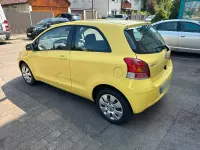 Gebraucht Toyota Yaris 69 PS (50 kW) 2009 Gelb Kleinwagen