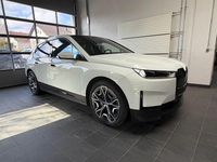 Gebraucht BMW iX 239 kW (326 PS) 2024 Alpinweiss iii SUV
