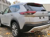 Neu Nissan X-Trail Tekna+ 213 PS (156 kW) 2026 Champagne silver SUV
