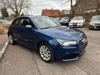 Gebraucht Audi A1 Attraction 122 PS (89 kW) 2012 Blau Kleinwagen