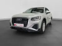 Gebraucht Audi Q2 S-Line 150 PS (110 kW) 2024 Silber SUV