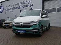 Second-hand VW Multivan Generation Six 204 CP (150 kW) 2021 Verde Monovolum