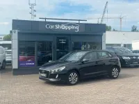 Gebraucht Hyundai i30 Trend 140 PS (102 kW) 2017 Schwarz Limousine