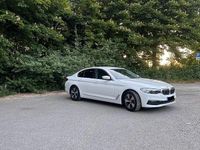 Gebraucht BMW 520 184 PS (135 kW) 2019 Weiß Limousine