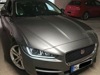 Gebraucht Jaguar XE 179 PS (131 kW) 2016 Grau Limousine