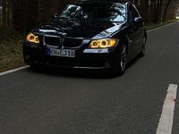 Gebraucht BMW 320 177 PS (130 kW) 2008 Blau Kombi