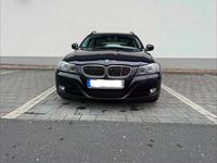 Gebraucht BMW 320 177 PS (130 kW) 2009 Schwarz Kombi