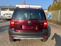 gebraucht Skoda Yeti Active Plus Edition, SHZ, 8 fach bereift