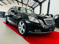 Gebraucht Mercedes E200 136 PS (100 kW) 2011 Schwarz Limousine