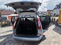 Usata Ford Focus 120 CV (88 kW) 2004 Blu Berlina