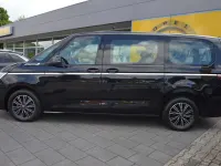 Używany VW Multivan Style 150 KM (110 kW) 2023 Czarny Minivan