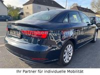Gebraucht Audi A3 Comfort 150 PS (110 kW) 2019 Blau Limousine